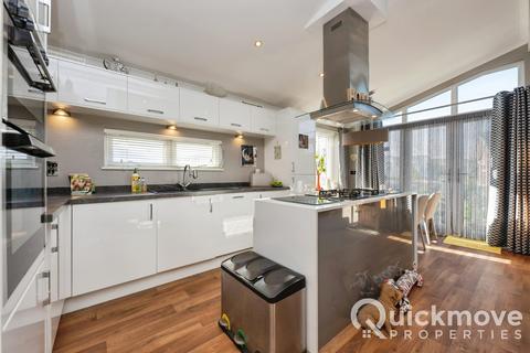 2 bedroom park home for sale, Herne Bay, Kent, CT6