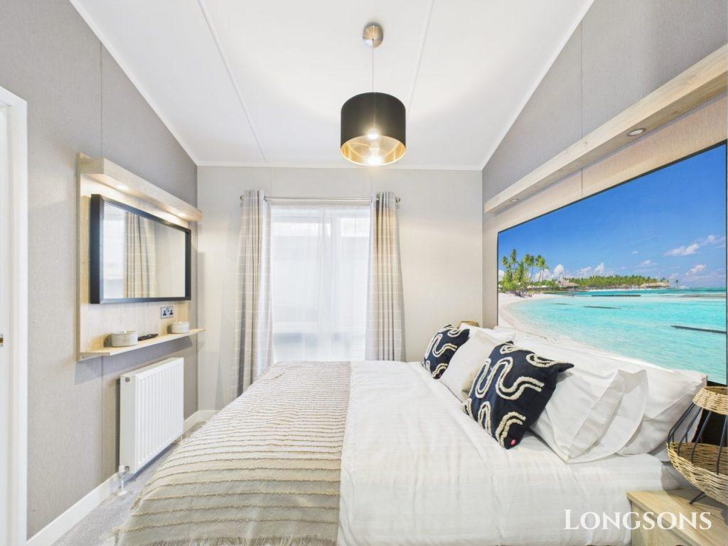 Cam02173g0 Pr0277 Still073