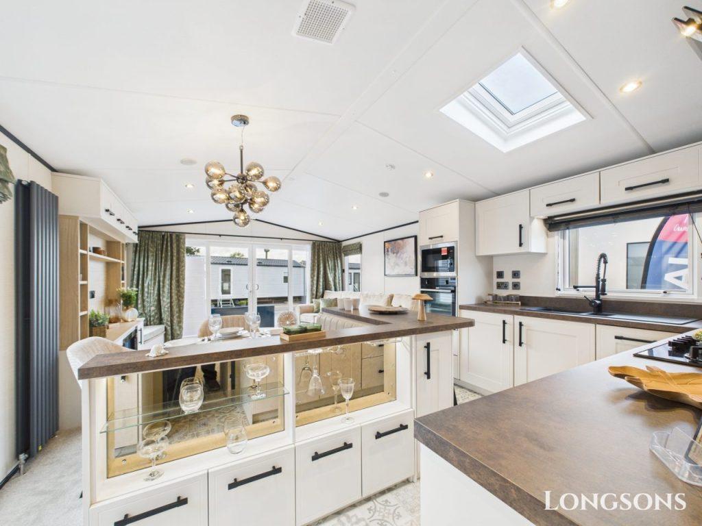 Cam02173g0 Pr0277 Still009