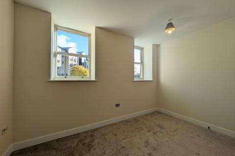 1 bedroom flat to rent, Textile Street, Dewsbury, West Yorkshire, UK, WF13