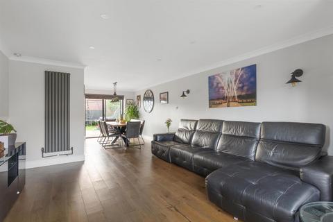 undefined, Dodhams Farm Close, Bridport