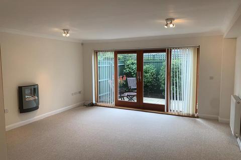 undefined, Lake Corner, New Milton, Hampshire, BH25 5GS