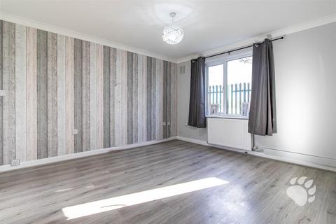 1 bedroom maisonette for sale, Beauchamps Drive, Wickford SS11