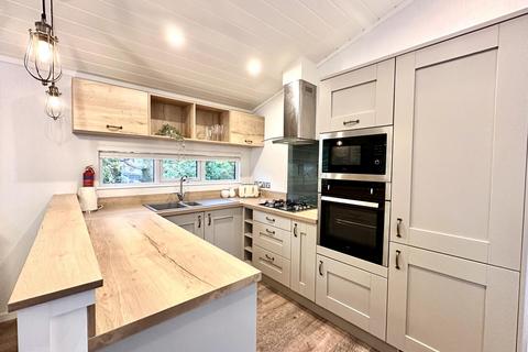 3 bedroom mobile home for sale, White Cross Bay, Ambleside Road, Windermere LA23