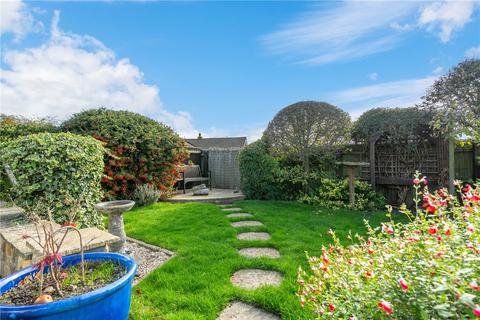 2 bedroom bungalow for sale, Priory Way, Sleaford, Lincolnshire, NG34