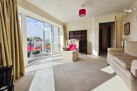 undefined, Stroudwater Court, Cainscross Road, Stroud