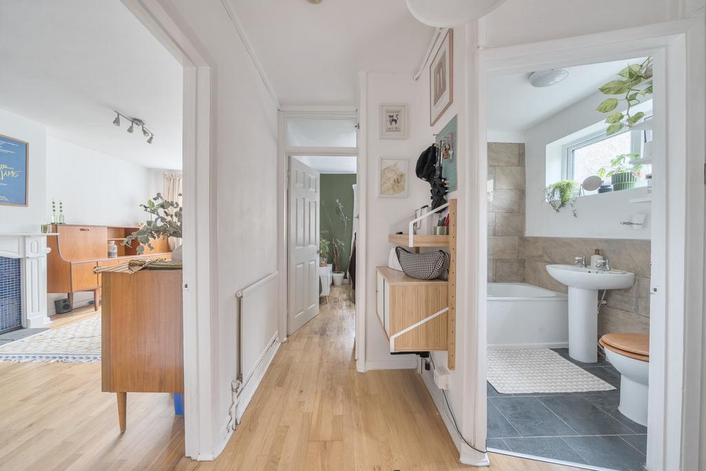 1361041-8-68f2531...