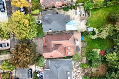 5 bedroom detached house for sale, Dingle Road, Woodside, Alkrington, Manchester, M24