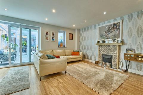4 bedroom townhouse for sale, Berrywell Drive, Barwell