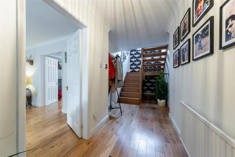 4 bedroom detached house for sale, Walkers Lane, Tarporley