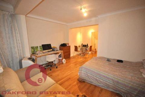 Studio to rent, Euston Road, Euston NW1