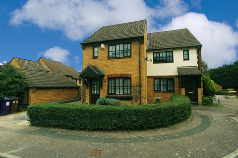 undefined, Horace Gay Gardens, Letchworth Garden City, SG6