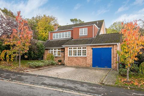 undefined, Squirrel Rise, Marlow Bottom