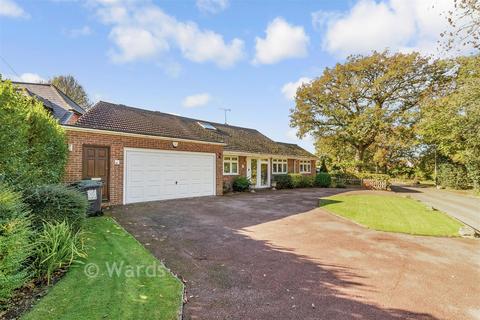 3 bedroom chalet for sale, Blue Bell Hill, Chatham, Kent