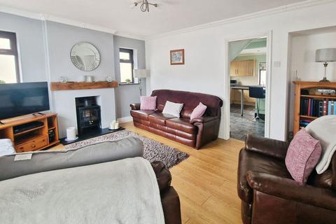 3 bedroom detached house for sale, Oaklands Avenue, Bridgend CF31