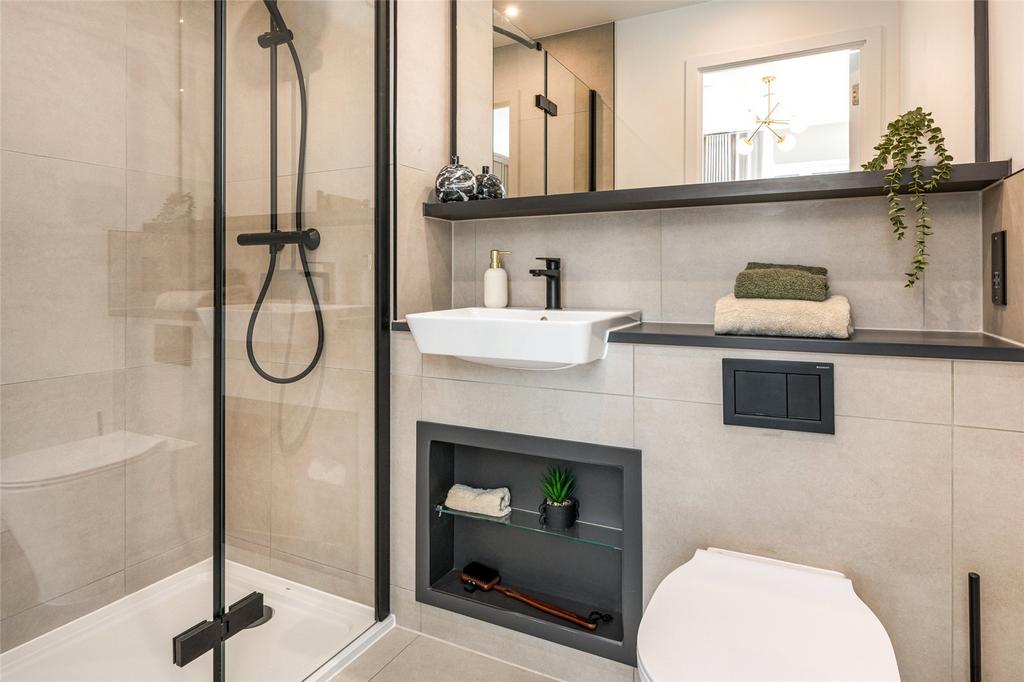 Ensuite