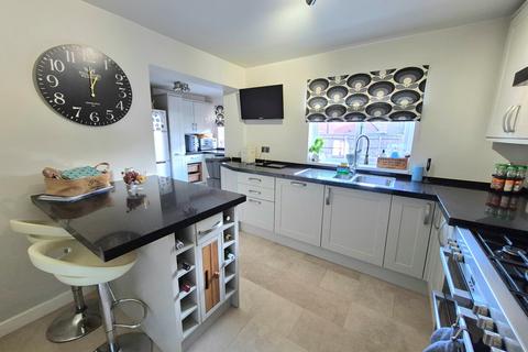 4 bedroom link detached house for sale, Warmans Close, Oxfordshire OX12