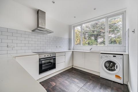 undefined, Upton Close, Oxfordshire RG9