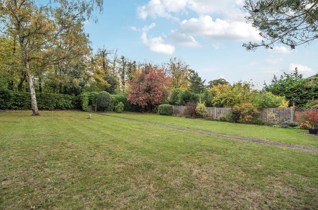 1360665-8-68f0e15...