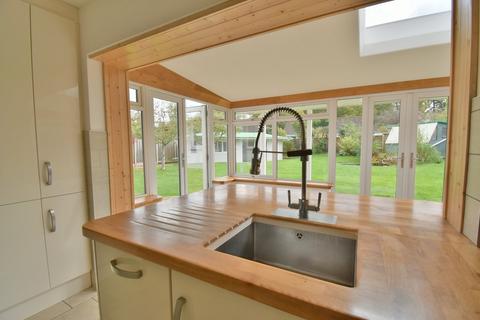 3 bedroom chalet for sale, West Moors Road, Ferndown, BH22