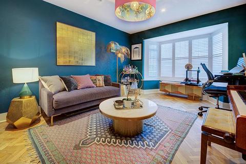 4 bedroom semi-detached house for sale, Widecombe Way, N2