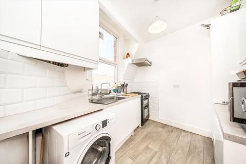 undefined, Richmond Road, Twickenham TW1