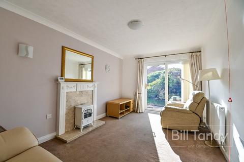 2 bedroom semi-detached bungalow for sale, Copperfields, Lichfield, WS14