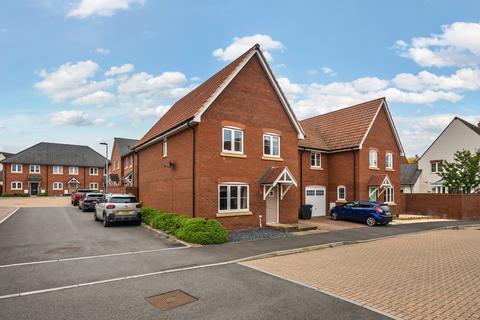4 bedroom semi-detached house for sale, Cranesbill Crescent, Wotton-under-Edge GL12
