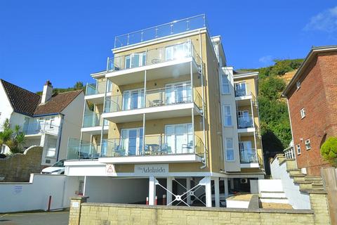 2 bedroom flat for sale, STUNNING SEA VIEWS * SHANKLIN SEAFRONT