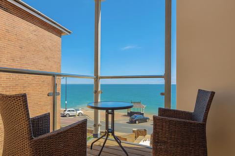 2 bedroom flat for sale, STUNNING SEA VIEWS * SHANKLIN SEAFRONT