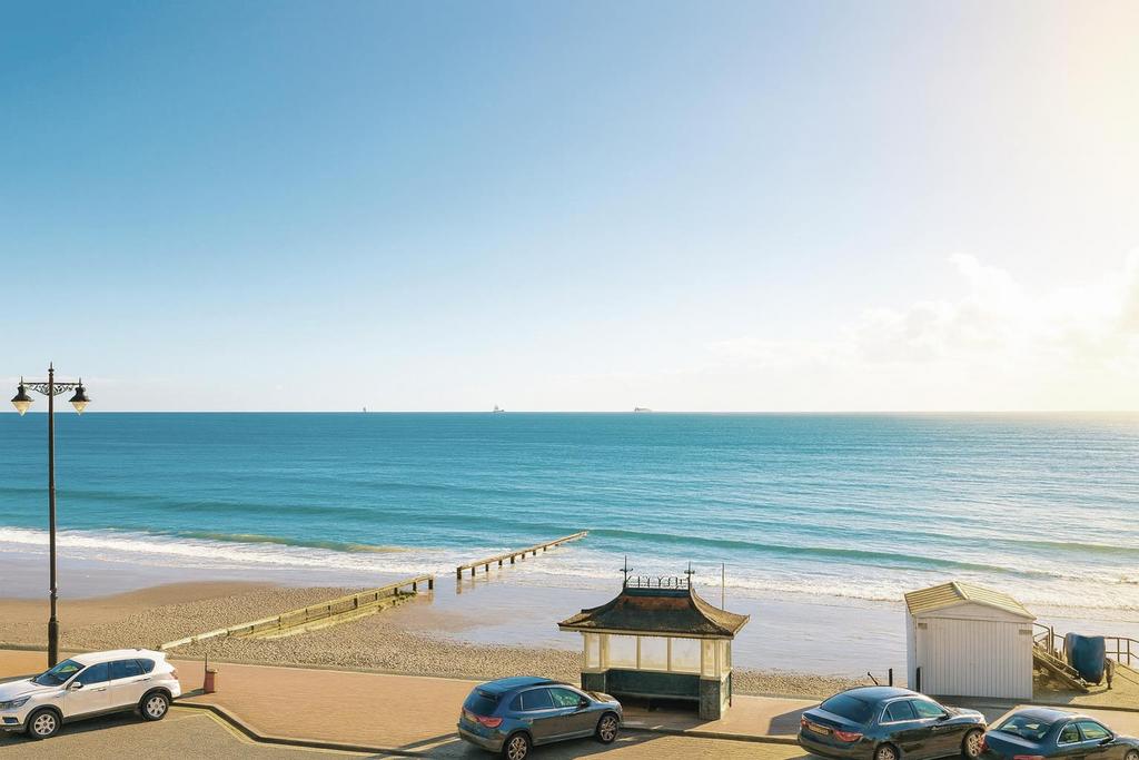 Sea View3.jpg
