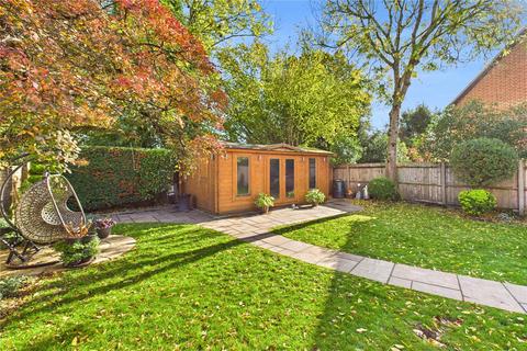 undefined, Mariners Close, Tadley, Hampshire, RG26