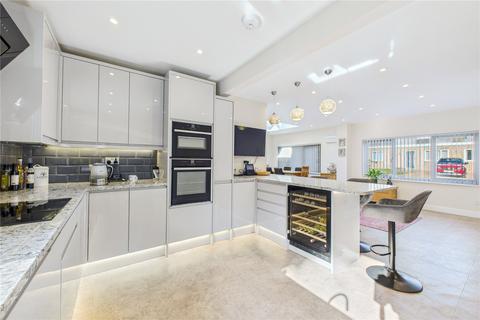 undefined, Mariners Close, Tadley, Hampshire, RG26