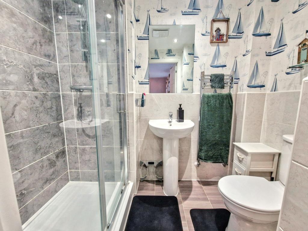 Ensuite Shower Room