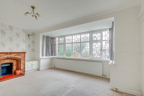 3 bedroom semi-detached house for sale, Glastonbury Chase, Westcliff-on-sea, SS0