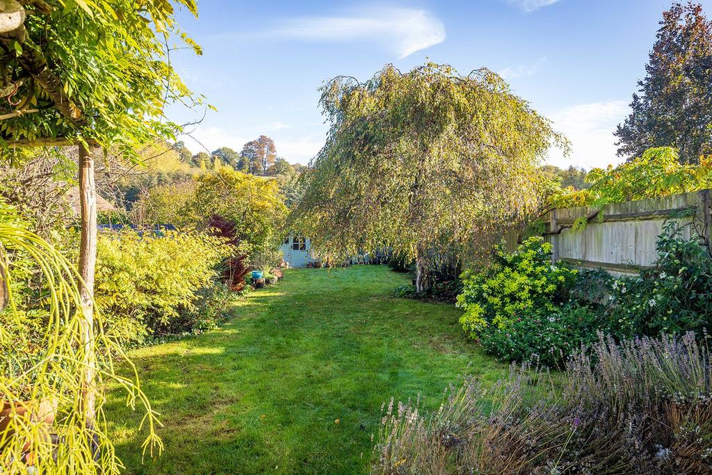 20 Eastwood Road-5.jpg