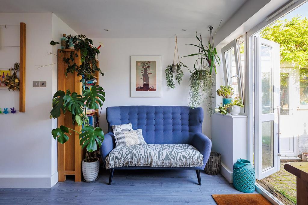 20 Eastwood Road-9.jpg