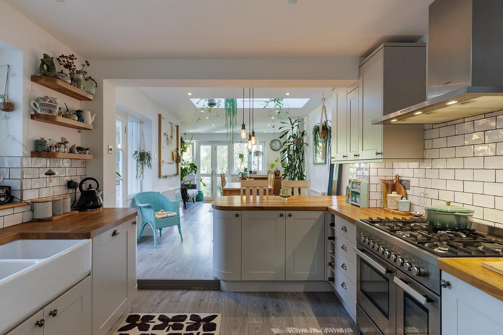 20 Eastwood Road-15.jpg