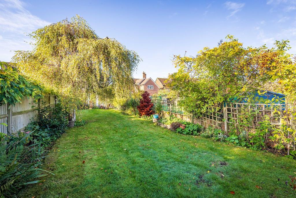 20 Eastwood Road-3.jpg