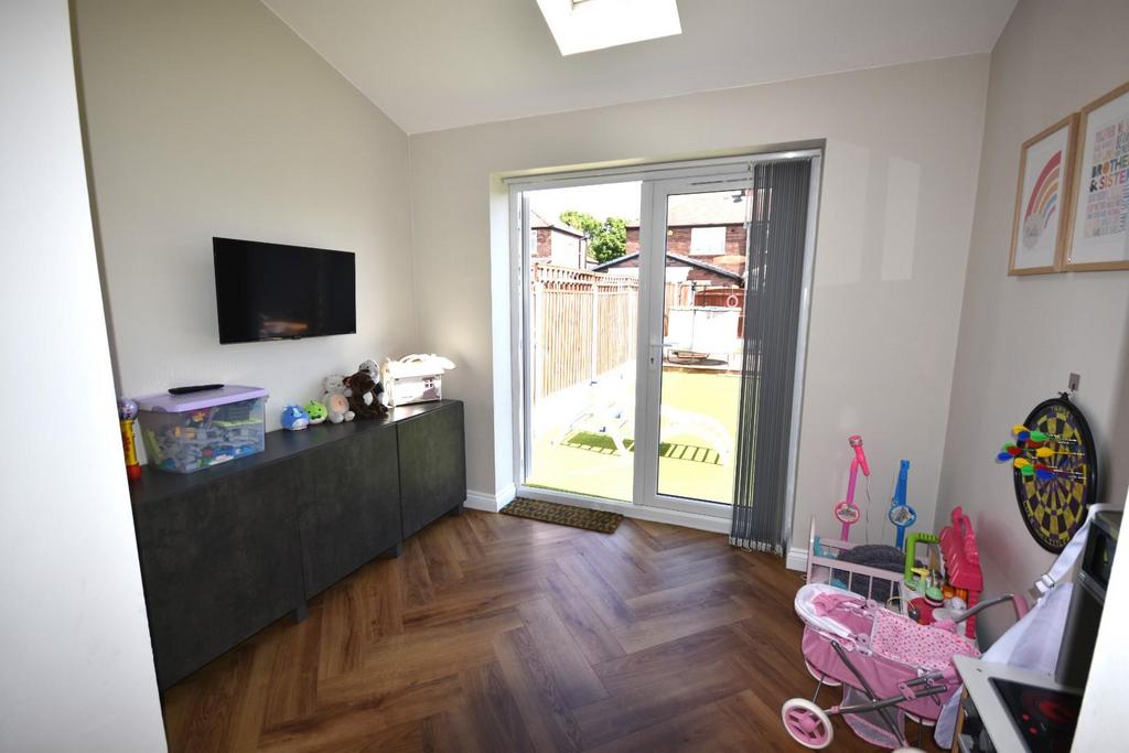 Study/play room