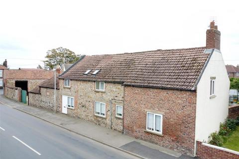 undefined, Main Street, Skipsea