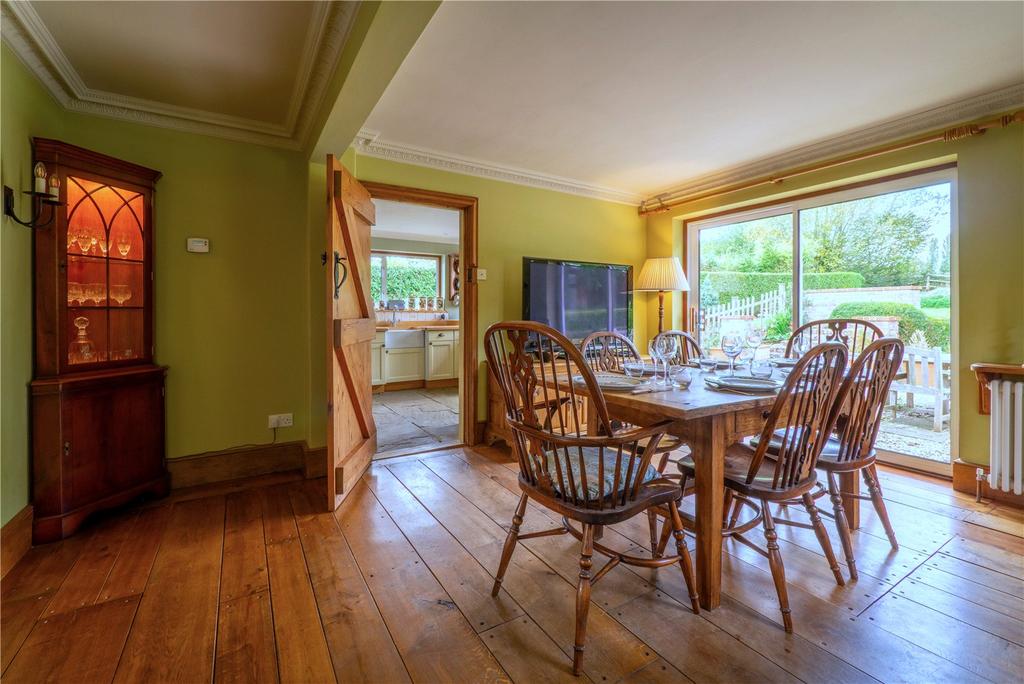 Breakfast Room