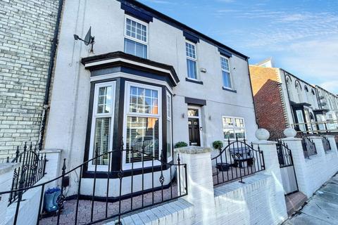 Salmon Street, Lawe Top, South Shields, Tyne and Wear, NE33 2HF