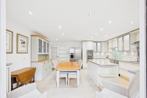 undefined, Dashwood Court, Aston Rowant, Watlington, Oxfordshire