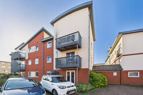 Longhorn Avenue, Gloucester, Gloucestershire, GL1