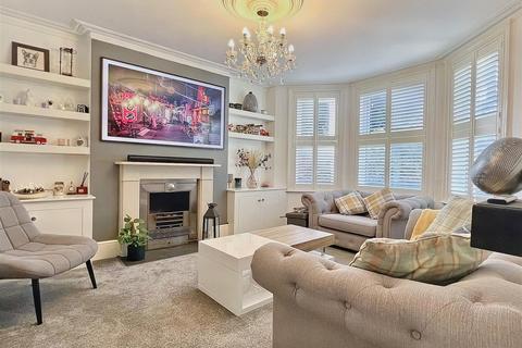 4 bedroom townhouse for sale, Willingdon Road, Eastbourne