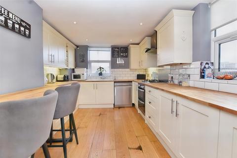 4 bedroom townhouse for sale, Willingdon Road, Eastbourne