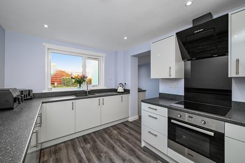 undefined, 4 Muirhead Place, Penicuik, Midlothian, EH26 0LE