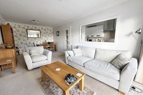 2 bedroom flat for sale, Ferndown