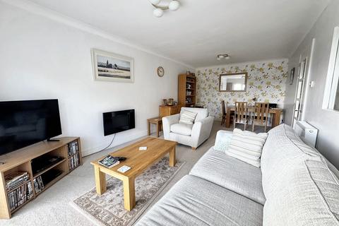 2 bedroom flat for sale, Ferndown
